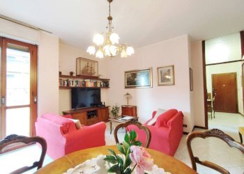 Salone - Quadrilocale piazza Europa, 23, San Vittore Olona - foto 12