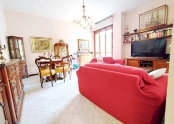 Salone - Four-room apartment piazza Europa, 23, San Vittore Olona - photo 3