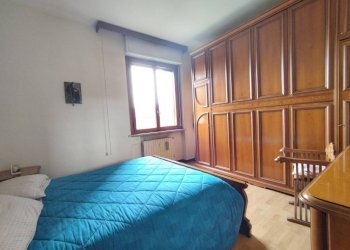 Camera da letto - Four-room apartment via Europa, 10, San Vittore Olona - photo 27