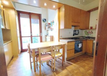 Cucina - Quadrilocale via Europa, 10, San Vittore Olona - foto 13