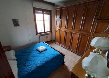 Camera da letto - Quadrilocale via Europa, 10, San Vittore Olona - foto 28