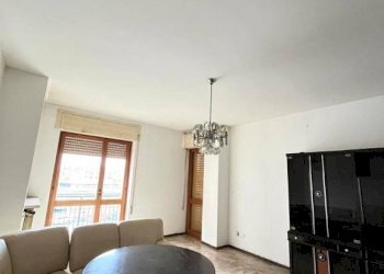 Salone - Trilocale viale della Stazione, 1-13, Brescia (zona Centro Storico) - foto 6