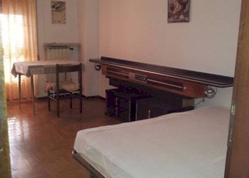 Camera da letto - Trilocale viale della Stazione, 1-13, Brescia (zona Centro Storico) - foto 12