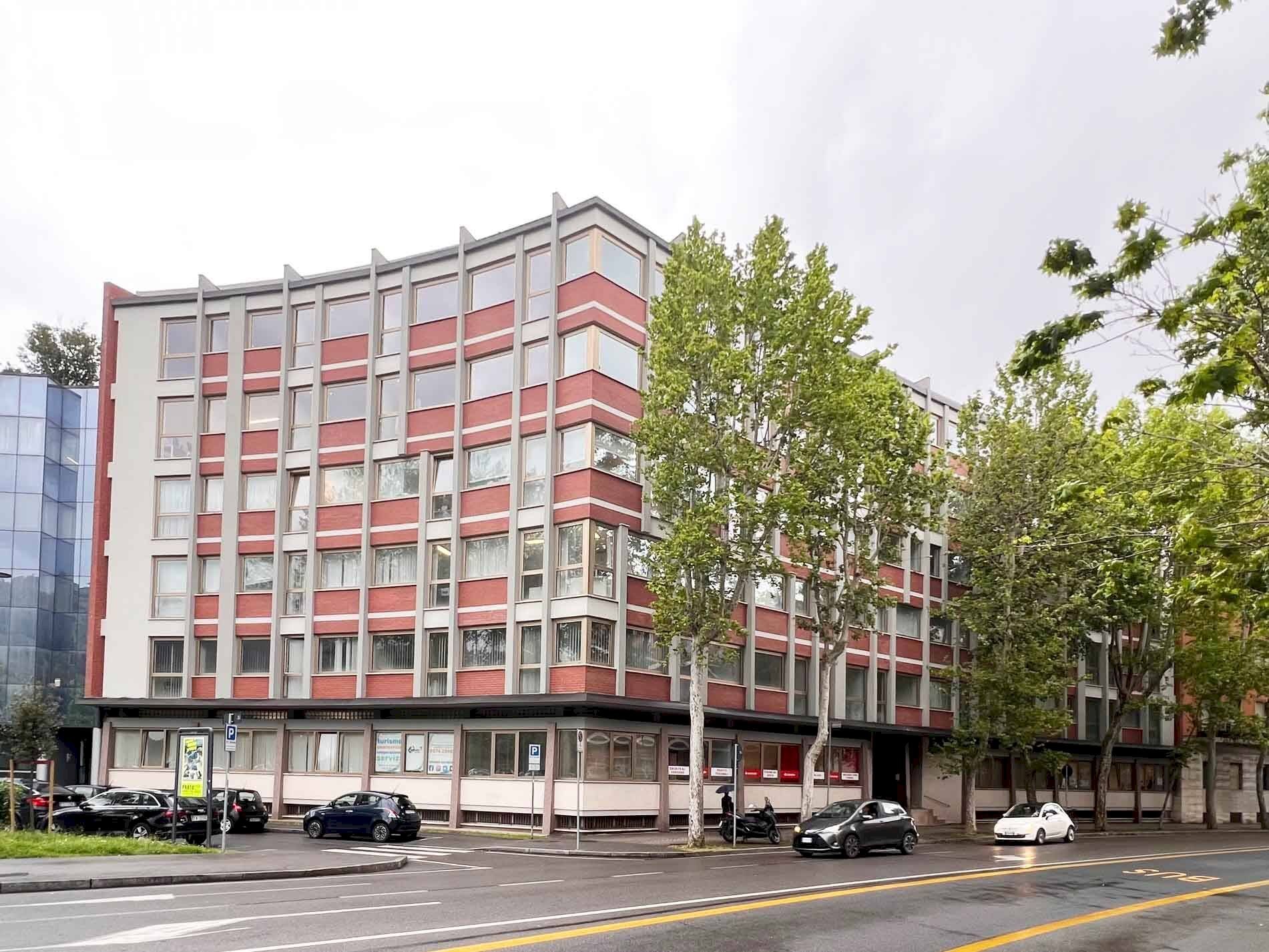 Foto 1 - Ufficio VIALE VITTORIO VENETO
 
80, Prato - foto 1