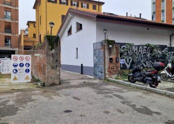 Zona - Box piazza della Resistenza, 10, Bologna (zona Centro Storico) - foto 17