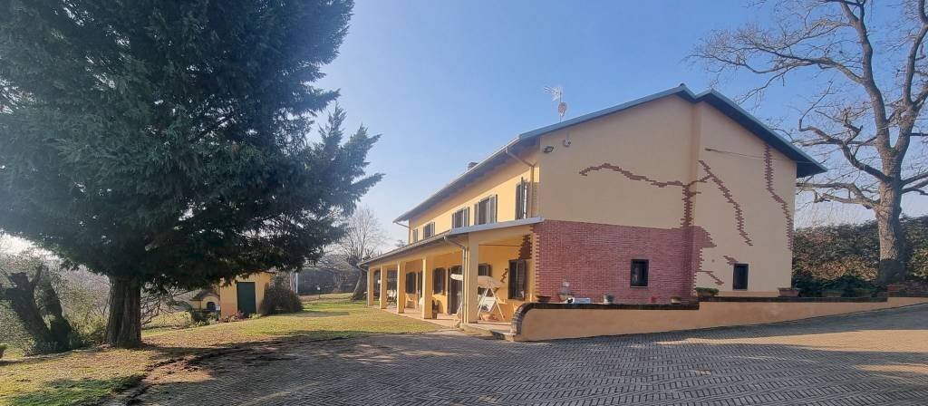 Zona - Rustic Incisa Scapaccino - photo 1