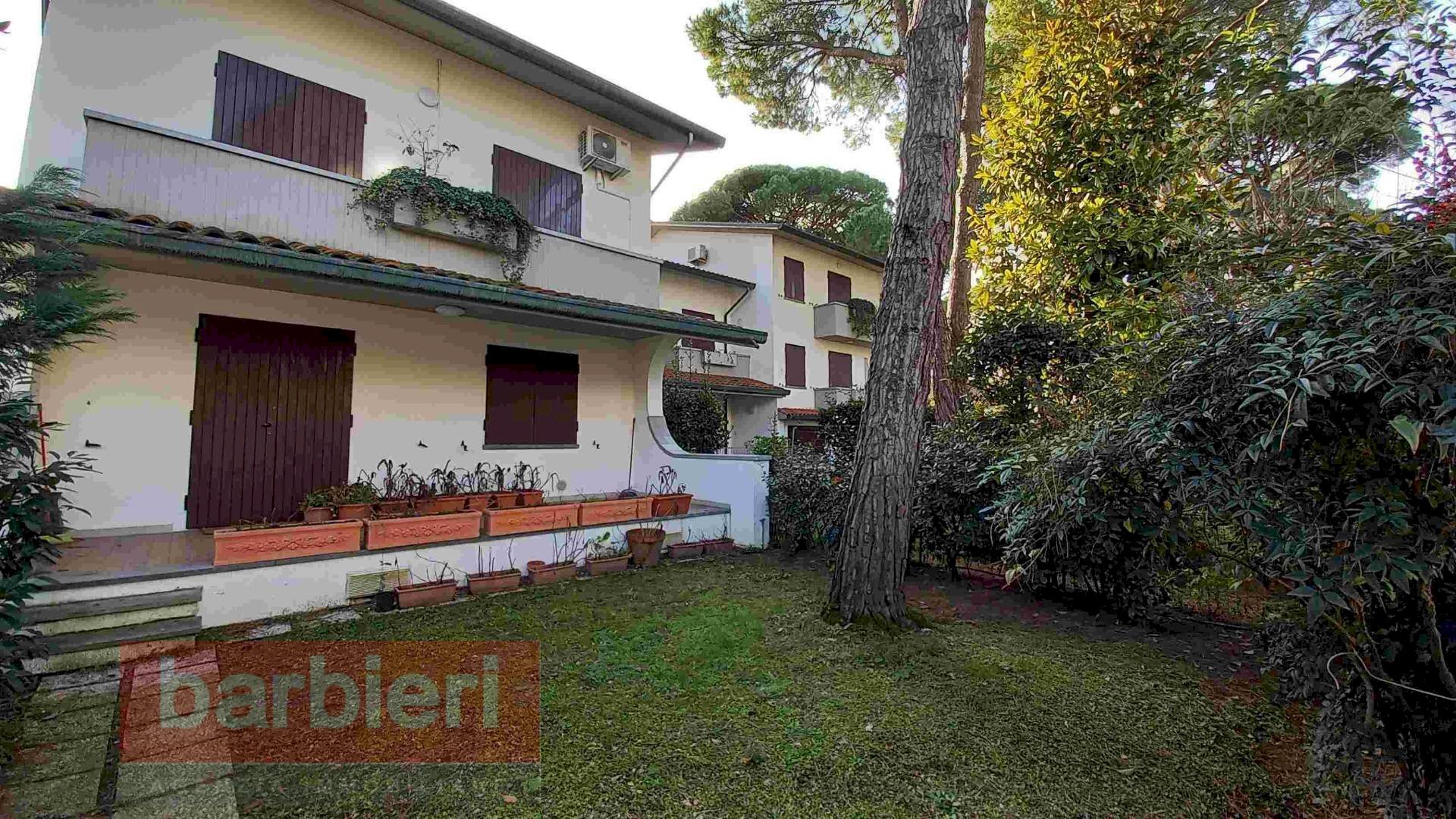 Foto 1 - Villa viale Carducci
 
23, Cervia - photo 1