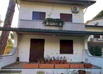 Foto 2 - Villa viale Carducci
 
23, Cervia - photo 2