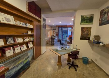 Foto 4 - Shop Via Ghibellina
 
37, Messina - photo 4