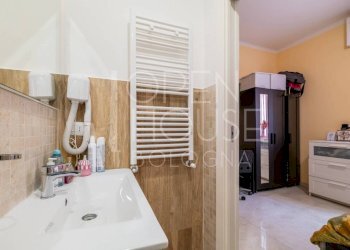 Bagno - Appartamento via Lodovico Varthema, Bologna (zona Colli) - foto 24