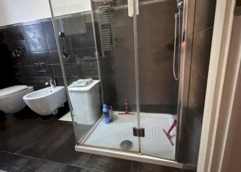 Bagno - Villa a Schiera strada Statale della Valle d'Aosta, Quart - foto 10