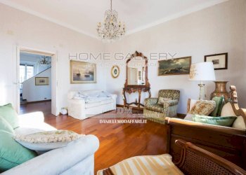 Salone - Appartamento via Puggia, Genova (zona Albaro) - foto 31