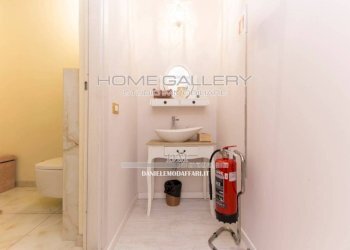 Ripostiglio - Negozio via Marco Sala, Genova (zona Nervi) - foto 12