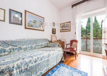 Camera da letto - Appartamento via Angelo Carrara, Genova (zona Quarto) - foto 6