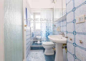 Bagno - Appartamento via Angelo Carrara, Genova (zona Quarto) - foto 14