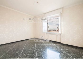 Camera da letto - Quadrilocale via Lorenzo Ghiglini, 4, frazione Quinto Al Mare, Genova - foto 13