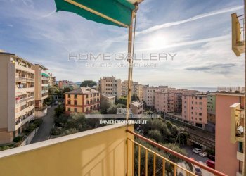 Balcone - Quadrilocale via Lorenzo Ghiglini, 4, frazione Quinto Al Mare, Genova - foto 3