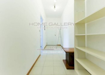 Corridoio - Trilocale via Giorgio Chiesa, Genova (zona Quarto) - foto 27