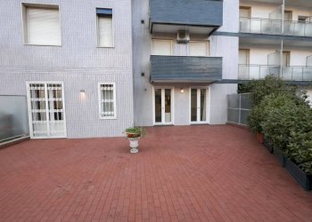 Terrazzo - Bilocale corso Lodi, 111, Milano - foto 1