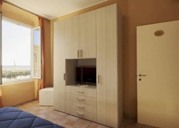 Camera da letto - Restaurant via Scarincio, Imperia - photo 16