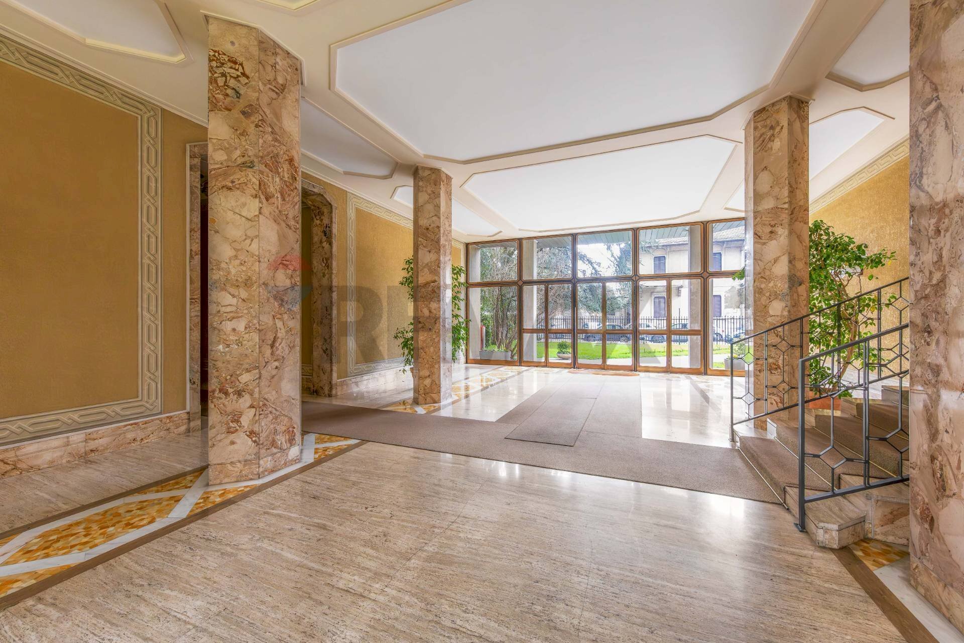 Ricezione / Lobby - Ufficio Giuseppe Rovani
 
6, Monza - foto 1