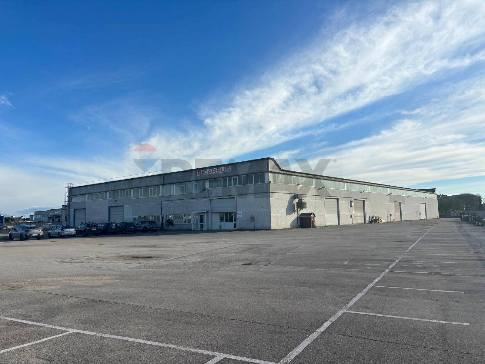 Edificio all\'aperto - Capannone Via Trieste
 
27, Pomezia - foto 1