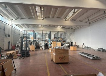 Palestra - Capannone Via Trieste
 
27, Pomezia - foto 12