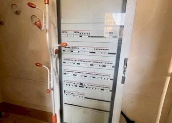 Interno palazzo - Shop via Melegnano, Casaletto Lodigiano - photo 10