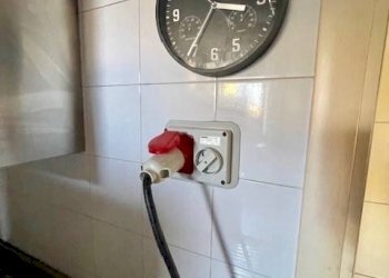 Interno palazzo - Shop via Melegnano, Casaletto Lodigiano - photo 24