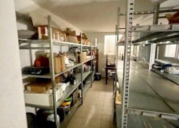 Cantina - Shop via Melegnano, Casaletto Lodigiano - photo 34