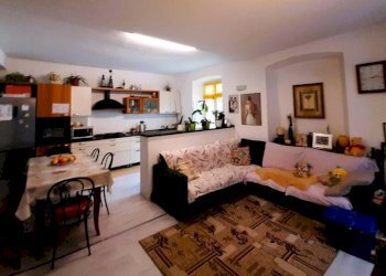 Salone - Trilocale via Ponchiera, Sondrio - foto 9