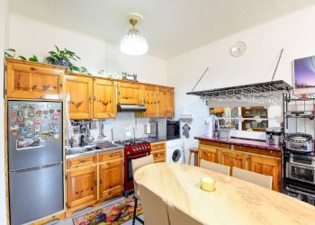 Cucina - Appartamento via Monsignor Riccardo Beretta, 19, Missaglia - foto 5