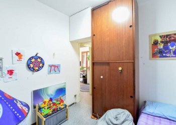 Camera da letto - Appartamento via Monsignor Riccardo Beretta, 19, Missaglia - foto 15