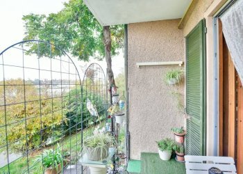 Balcone - Appartamento via Monsignor Riccardo Beretta, 19, Missaglia - foto 21