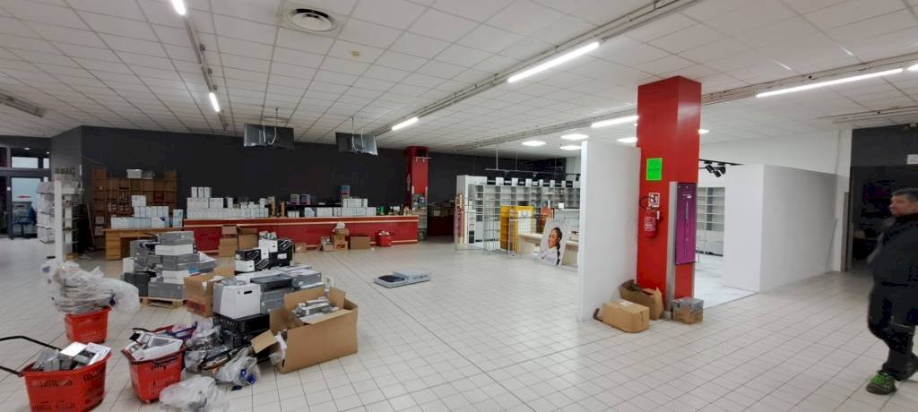 Interno non residenziale - Negozio via Cirillo Monzani, Venezia (zona Mestre) - foto 1