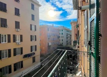 Balcone - Bilocale via Leonardo Cocito, 9, Genova (zona Albaro) - foto 1