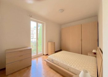 Camera da letto - Bilocale via Leonardo Cocito, 9, Genova (zona Albaro) - foto 5