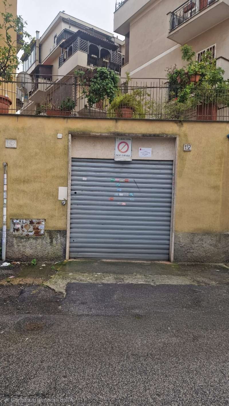 whatsapp image 2026-02-04 at 16.33.36 - Commercial Premises via prospero santacroce, Roma - photo 1