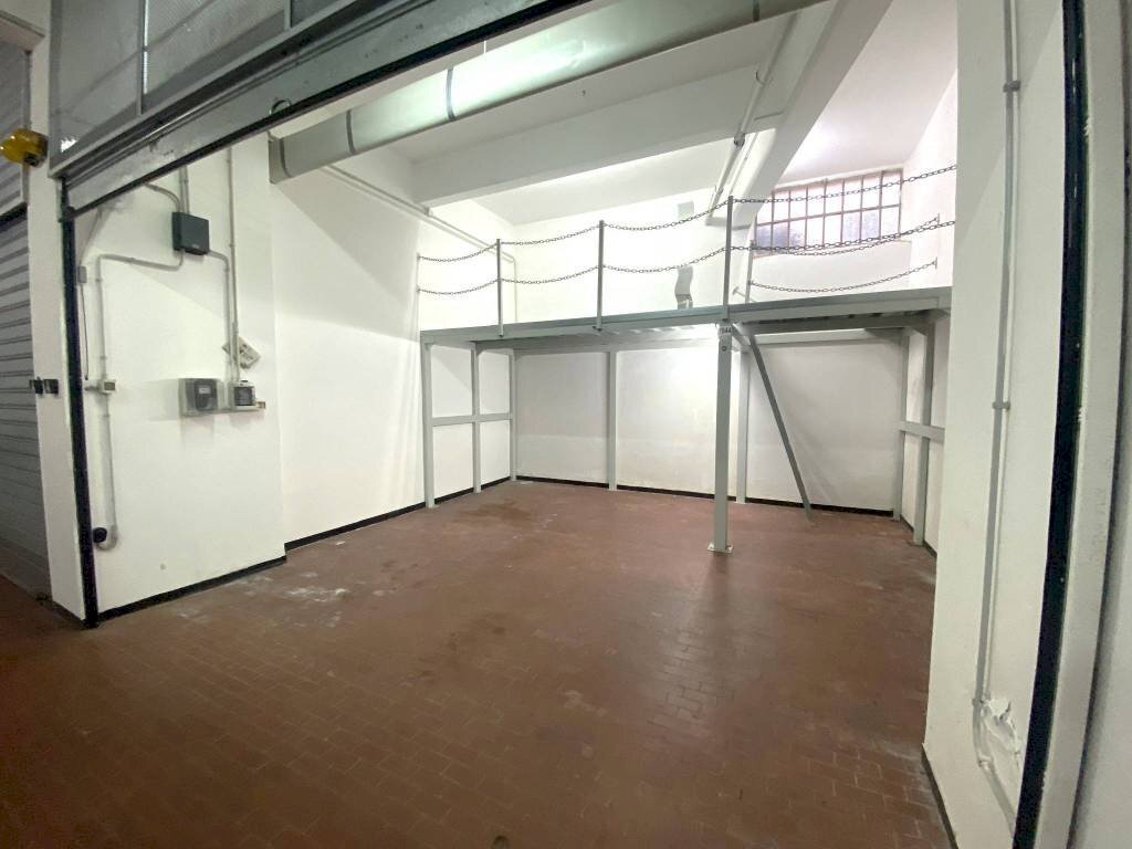Magazzino - Box via Antica Romana di Quinto, 25C, frazione Quinto Al Mare, Genova - foto 2