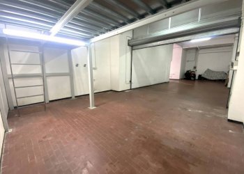 Interno non residenziale - Box via Antica Romana di Quinto, 25C, frazione Quinto Al Mare, Genova - foto 4