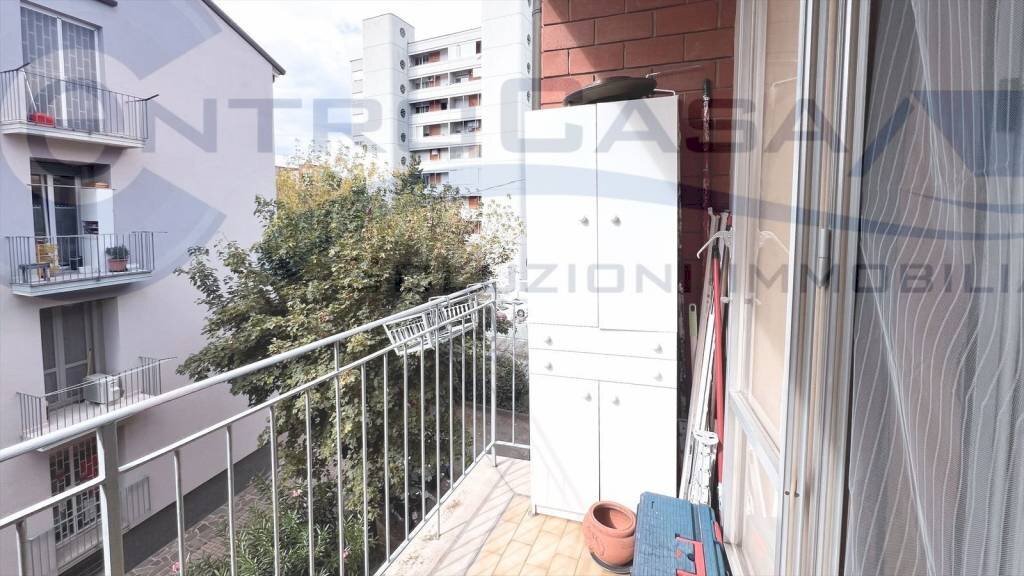 Balcone - Quadrilocale Bologna (zona Mazzini) - foto 2