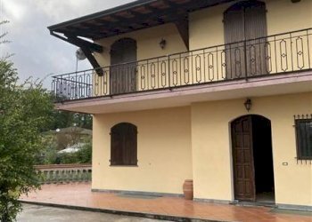 Facciata - Villa via del Puntone, Montignoso - foto 2