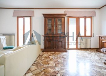 Salone - Quadrilocale via Pegli, Cesena - foto 3