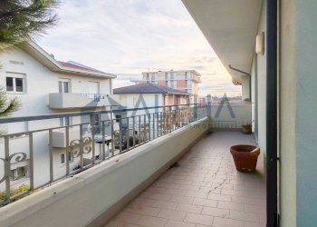 Terrazzo - Appartamento viale Giuba, 15, Rimini - foto 15