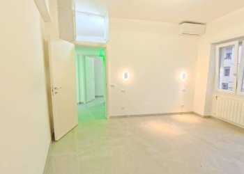 Camera da letto - Trilocale via delle Baleari, Roma (zona Lido di Ostia) - foto 11