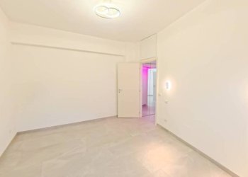 Camera da letto - Trilocale via delle Baleari, Roma (zona Lido di Ostia) - foto 18