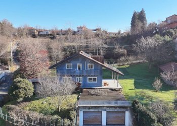 Villa Via Morande, 10 
 Lozzolo, Lozzolo - foto 1