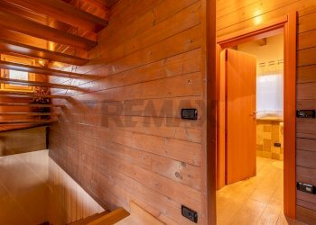 Villa Via Morande, 10 
 Lozzolo, Lozzolo - foto 20