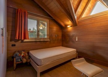 Villa Via Morande, 10 
 Lozzolo, Lozzolo - foto 44