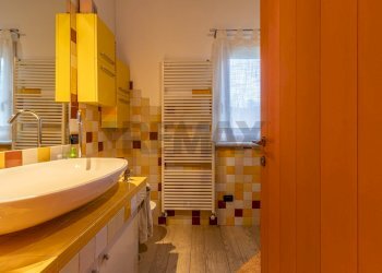 Villa Via Morande, 10 
 Lozzolo, Lozzolo - foto 47
